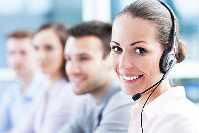 Support hotline employees