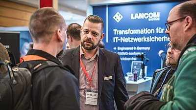 Customer meeting at the LANCOM booth