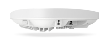 Detailed view of the connections of the LANCOM LX-7500 Product photo LANCOM LX-7500 from the side with view of the connectors